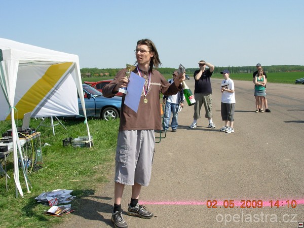 img00100.jpg