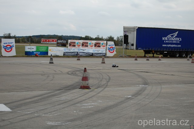 img00196.jpg