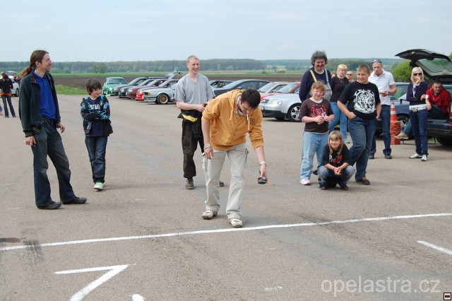 img00327.jpg